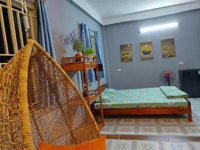 Deluxe Double or Twin Room with Balcony — Alleyhomestay- Trần Đại Nghĩa