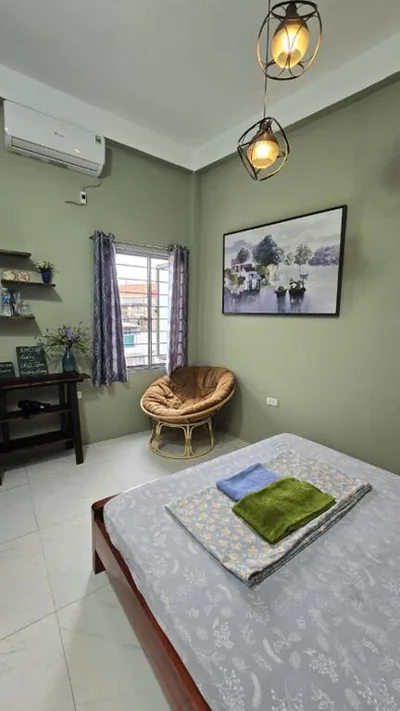 Queen Room with Garden View — Alleyhomestay- Trần Đại Nghĩa