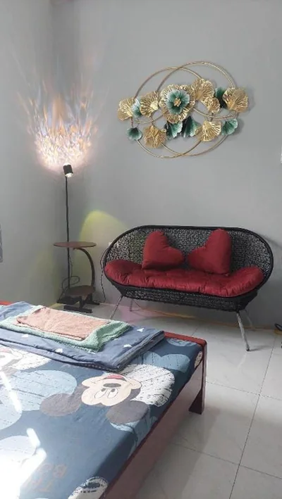 Standard Queen Room — Alleyhomestay- Trần Đại Nghĩa